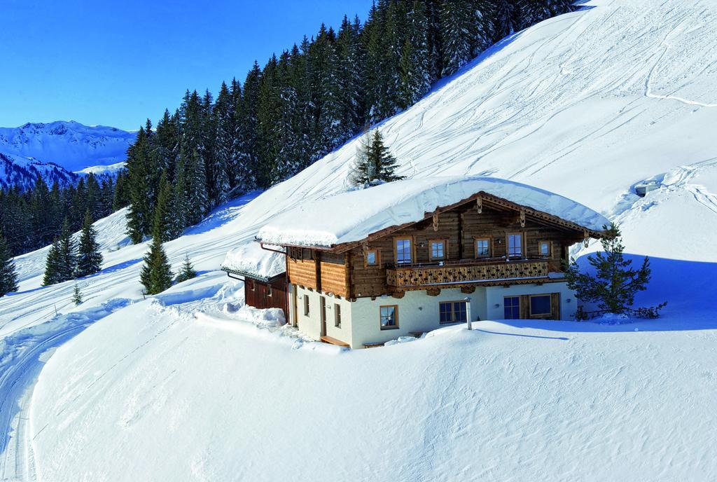 Wallegg - Alpine Premium - In-ski Out - Real Alpine Location * Saalbach-Hinterglemm