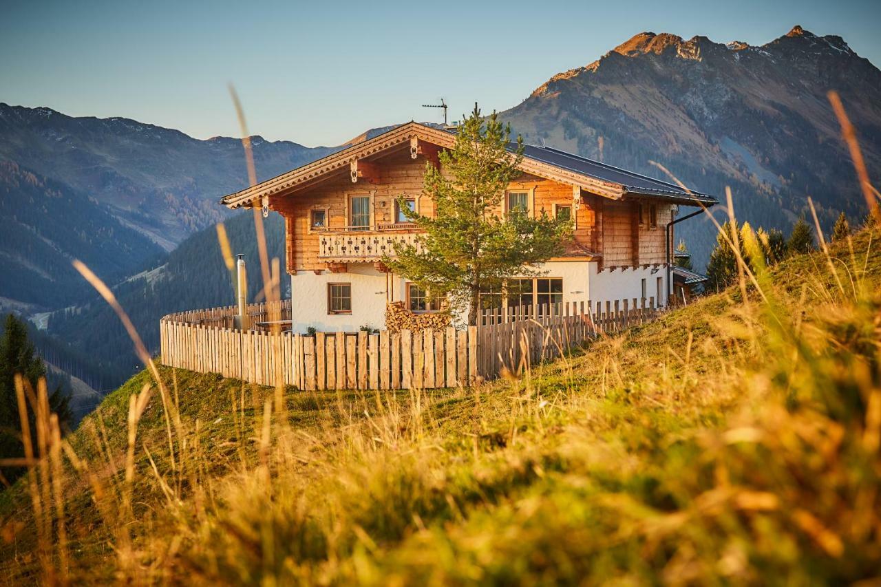 Nhà gỗ Wallegg - Alpine Premium - In-ski Out - Real Alpine Location *